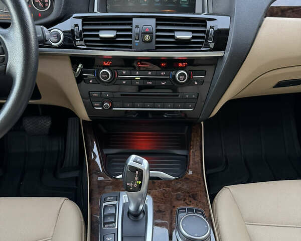 Синий БМВ Х3, объемом двигателя 2 л и пробегом 100 тыс. км за 16900 $, фото 24 на Automoto.ua