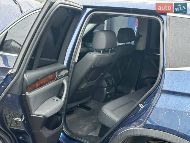 Синий БМВ Х3, объемом двигателя 2 л и пробегом 175 тыс. км за 10900 $, фото 18 на Automoto.ua