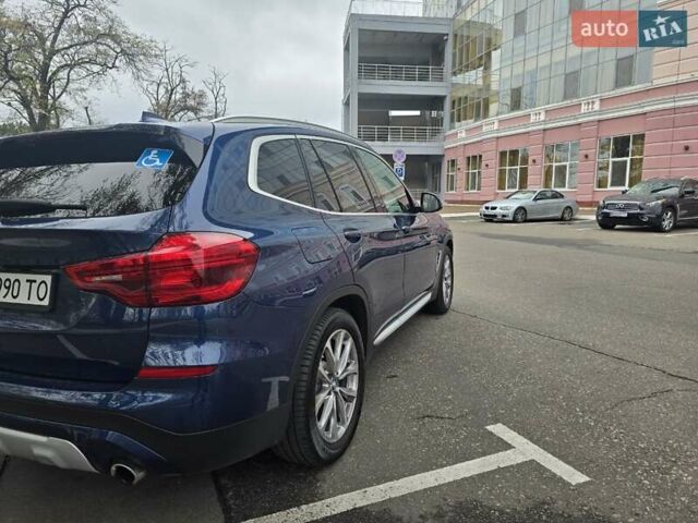 Синий БМВ Х3, объемом двигателя 2 л и пробегом 65 тыс. км за 25600 $, фото 5 на Automoto.ua