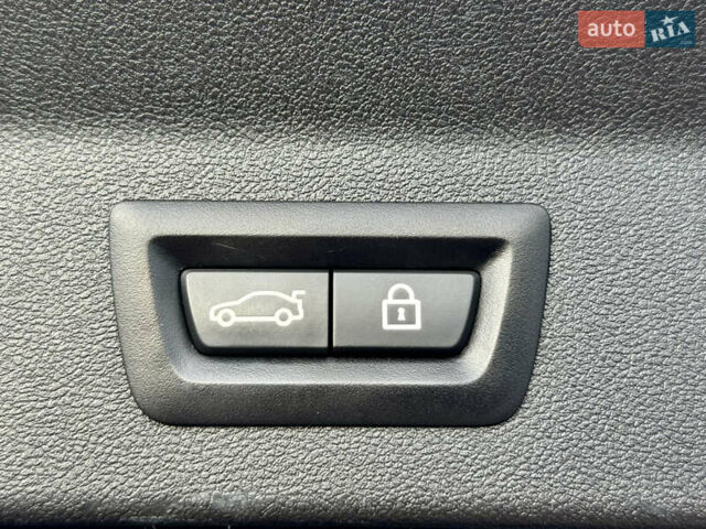 Синий БМВ Х3, объемом двигателя 2 л и пробегом 252 тыс. км за 22500 $, фото 54 на Automoto.ua