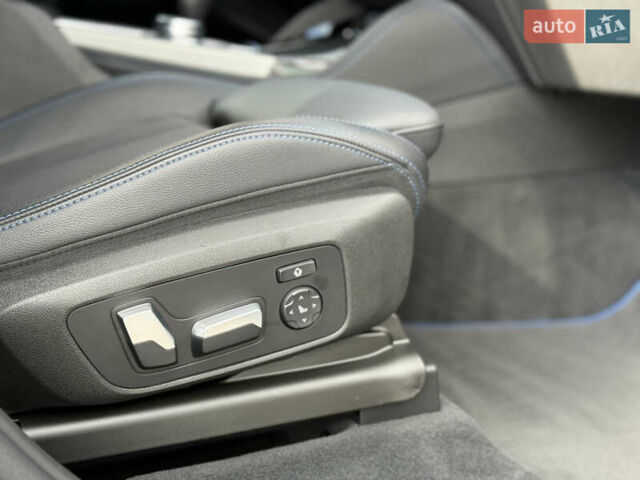 Синий БМВ Х3, объемом двигателя 3 л и пробегом 123 тыс. км за 37799 $, фото 19 на Automoto.ua