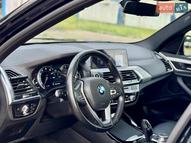 Синий БМВ Х3, объемом двигателя 2 л и пробегом 252 тыс. км за 22500 $, фото 30 на Automoto.ua