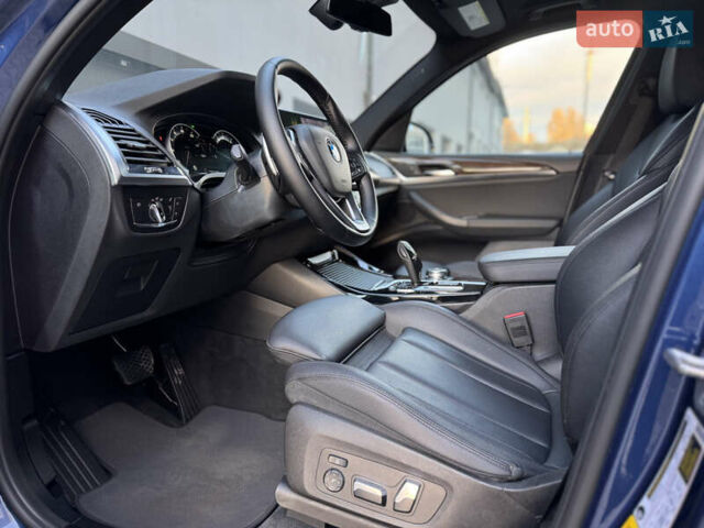 Синий БМВ Х3, объемом двигателя 2 л и пробегом 151 тыс. км за 25900 $, фото 32 на Automoto.ua