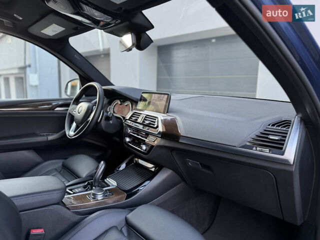 Синий БМВ Х3, объемом двигателя 2 л и пробегом 151 тыс. км за 25900 $, фото 58 на Automoto.ua