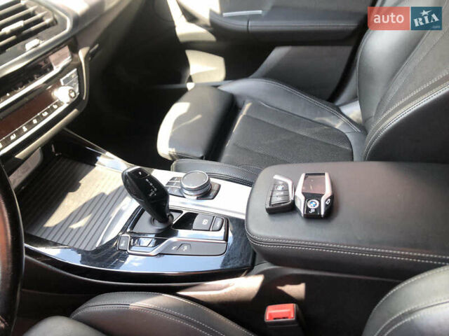 Синій БМВ Х3, об'ємом двигуна 3 л та пробігом 230 тис. км за 43500 $, фото 27 на Automoto.ua