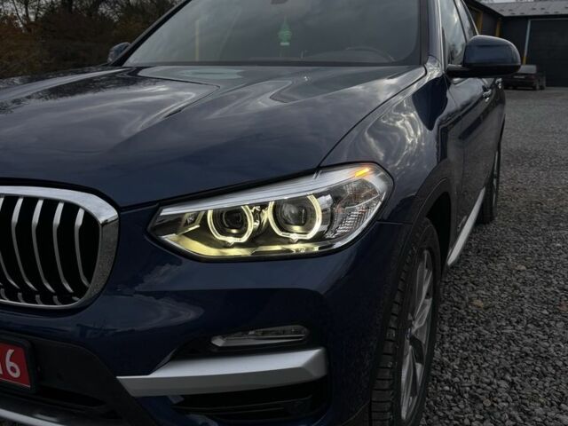 Синий БМВ Х3, объемом двигателя 2 л и пробегом 140 тыс. км за 29900 $, фото 2 на Automoto.ua
