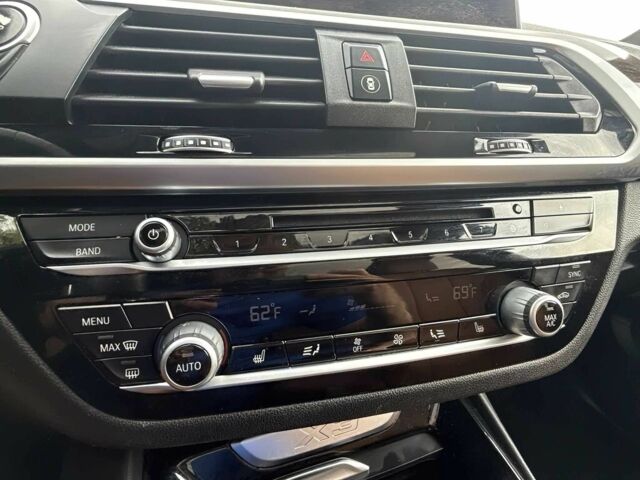 Синій БМВ Х3, об'ємом двигуна 2 л та пробігом 62 тис. км за 11000 $, фото 20 на Automoto.ua