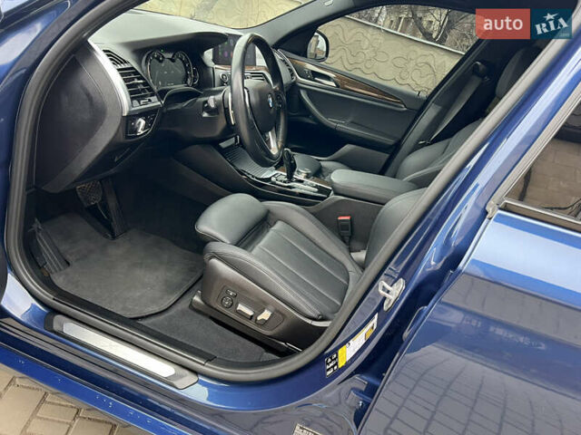 Синій БМВ Х3, об'ємом двигуна 2 л та пробігом 105 тис. км за 32200 $, фото 25 на Automoto.ua
