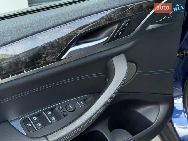 Синий БМВ Х3, объемом двигателя 2 л и пробегом 211 тыс. км за 27900 $, фото 35 на Automoto.ua