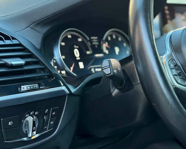 Синий БМВ Х3, объемом двигателя 2.98 л и пробегом 133 тыс. км за 36500 $, фото 32 на Automoto.ua