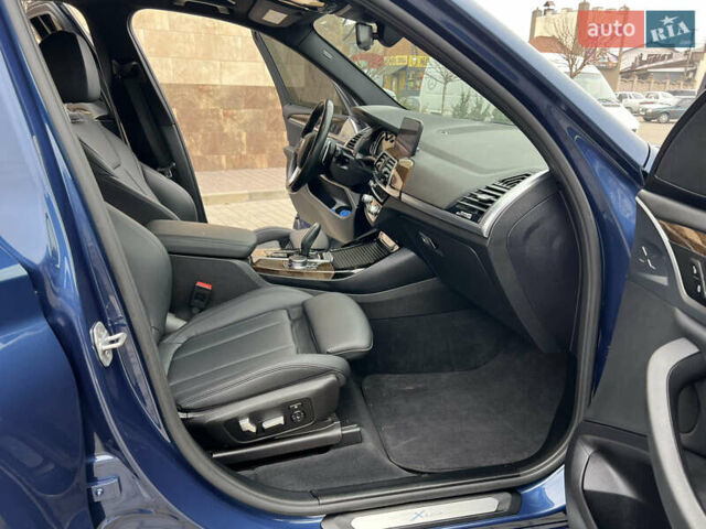 Синій БМВ Х3, об'ємом двигуна 2 л та пробігом 105 тис. км за 32200 $, фото 27 на Automoto.ua