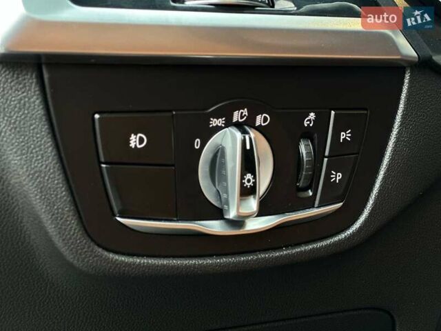 Синий БМВ Х3, объемом двигателя 3 л и пробегом 110 тыс. км за 36990 $, фото 31 на Automoto.ua