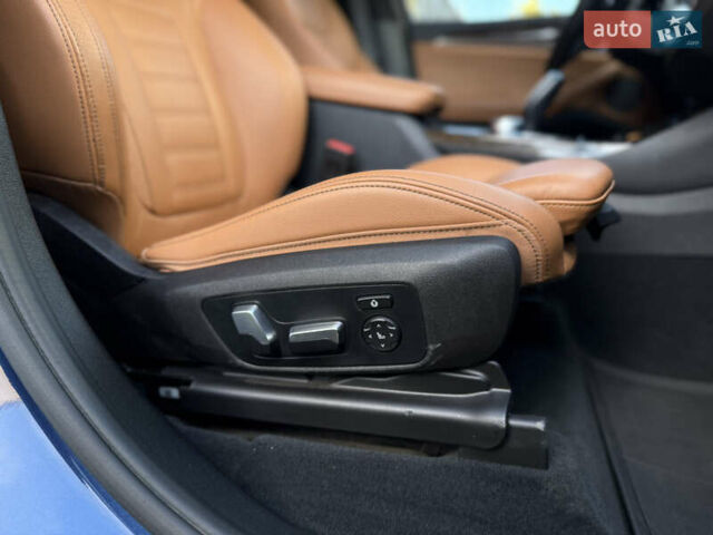 Синий БМВ Х3, объемом двигателя 3 л и пробегом 93 тыс. км за 37900 $, фото 84 на Automoto.ua