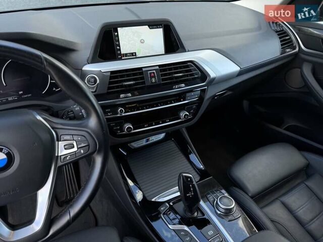 Синий БМВ Х3, объемом двигателя 2 л и пробегом 211 тыс. км за 27900 $, фото 42 на Automoto.ua