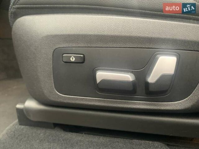 Синий БМВ Х3, объемом двигателя 2 л и пробегом 95 тыс. км за 34900 $, фото 28 на Automoto.ua