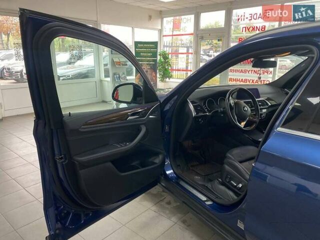 Синій БМВ Х3, об'ємом двигуна 2 л та пробігом 77 тис. км за 28990 $, фото 18 на Automoto.ua