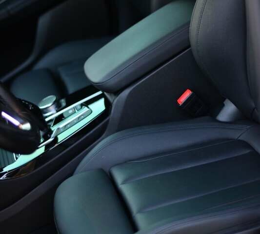 Синий БМВ Х3, объемом двигателя 2 л и пробегом 70 тыс. км за 42000 $, фото 27 на Automoto.ua
