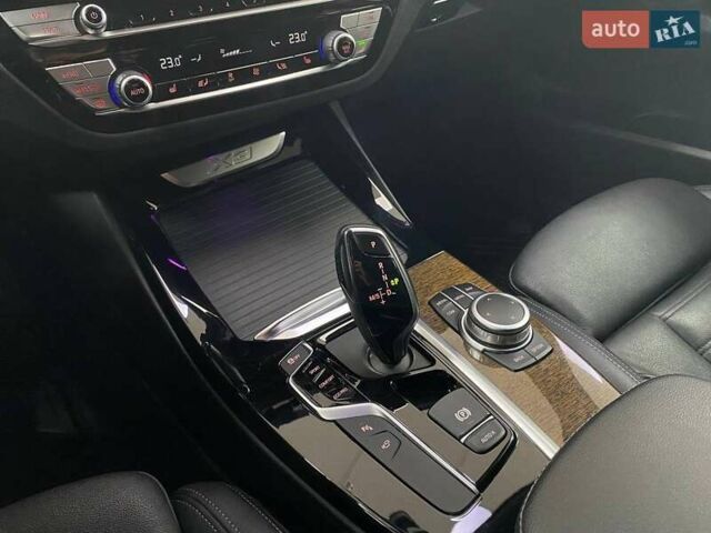 Синій БМВ Х3, об'ємом двигуна 2 л та пробігом 77 тис. км за 28990 $, фото 35 на Automoto.ua