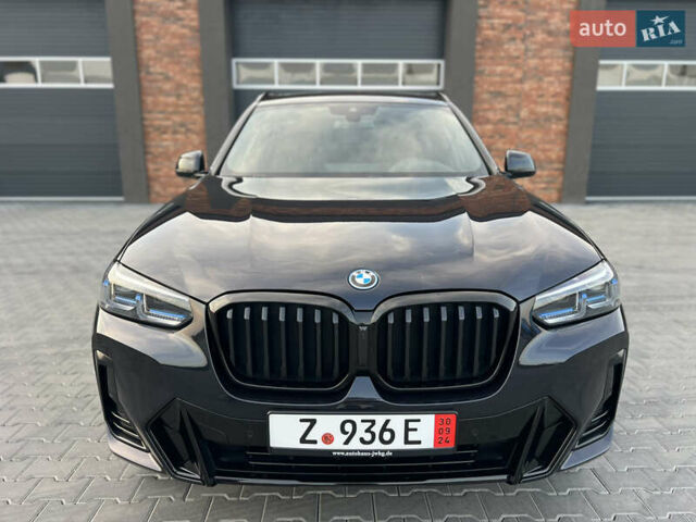 Синій БМВ Х3, об'ємом двигуна 2 л та пробігом 111 тис. км за 48700 $, фото 4 на Automoto.ua