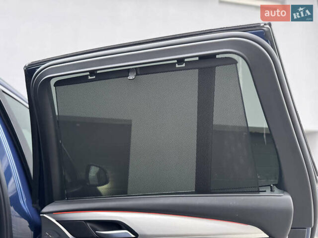 Синій БМВ Х3, об'ємом двигуна 2 л та пробігом 108 тис. км за 28900 $, фото 90 на Automoto.ua