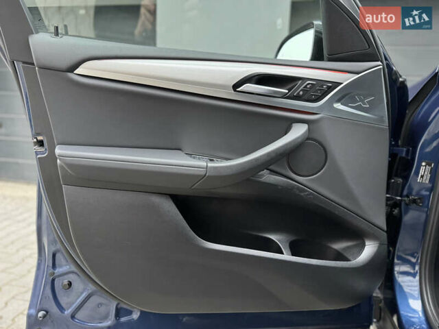 Синій БМВ Х3, об'ємом двигуна 2 л та пробігом 108 тис. км за 28900 $, фото 98 на Automoto.ua