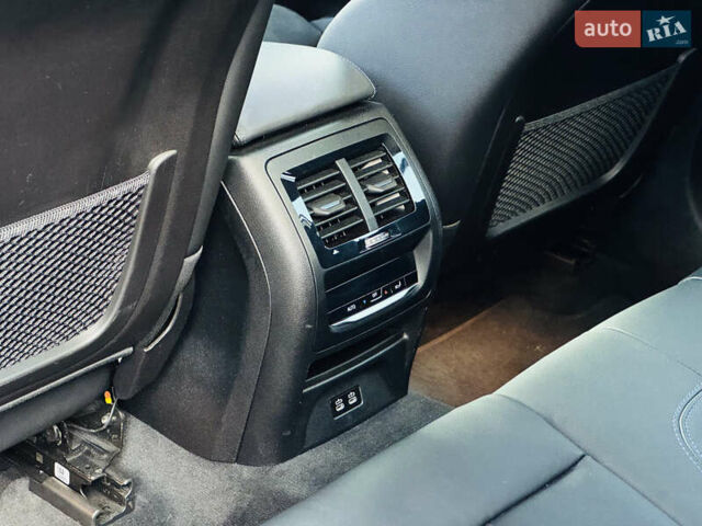 Синий БМВ Х3, объемом двигателя 3 л и пробегом 65 тыс. км за 59900 $, фото 27 на Automoto.ua