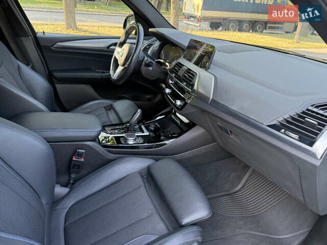Синий БМВ Х3, объемом двигателя 2 л и пробегом 71 тыс. км за 38500 $, фото 20 на Automoto.ua