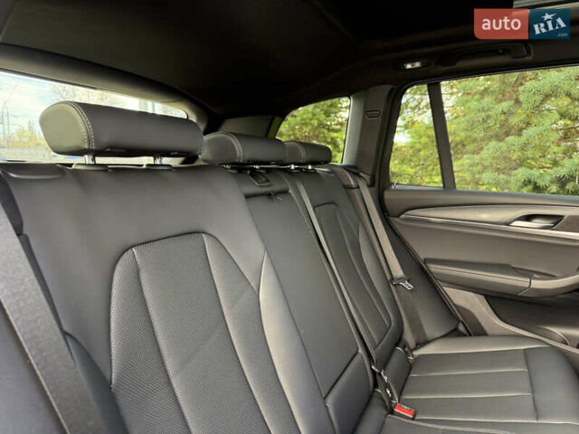 Синій БМВ Х3, об'ємом двигуна 2 л та пробігом 77 тис. км за 39000 $, фото 25 на Automoto.ua