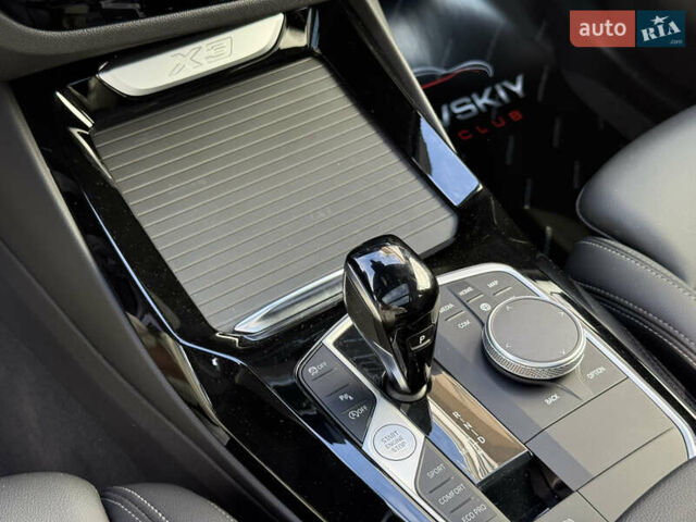 Синій БМВ Х3, об'ємом двигуна 2 л та пробігом 77 тис. км за 39000 $, фото 26 на Automoto.ua