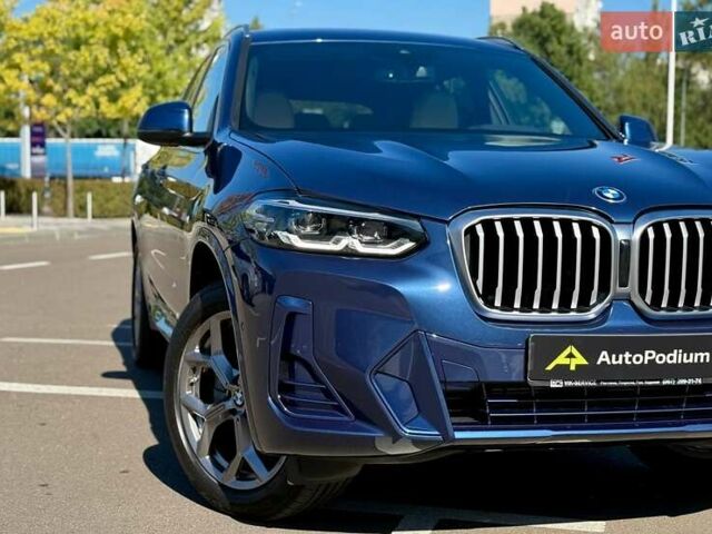 Синій БМВ Х3, об'ємом двигуна 2 л та пробігом 10 тис. км за 39500 $, фото 2 на Automoto.ua