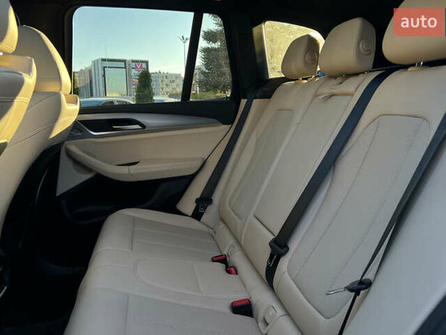 Синій БМВ Х3, об'ємом двигуна 3 л та пробігом 20 тис. км за 52700 $, фото 23 на Automoto.ua