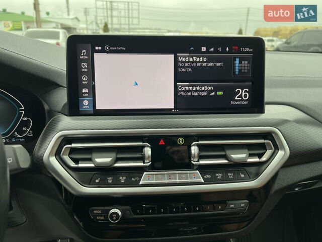 Синій БМВ Х3, об'ємом двигуна 2 л та пробігом 24 тис. км за 52000 $, фото 42 на Automoto.ua