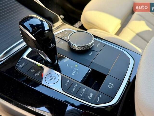 Синій БМВ Х3, об'ємом двигуна 2 л та пробігом 10 тис. км за 39500 $, фото 43 на Automoto.ua