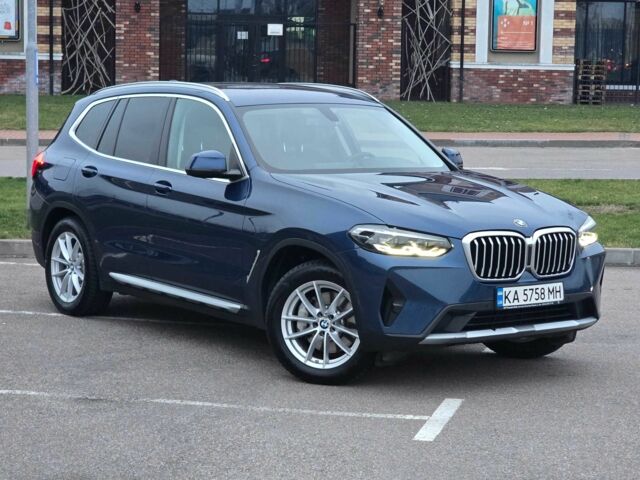 Синий БМВ Х3, объемом двигателя 3 л и пробегом 71 тыс. км за 57500 $, фото 1 на Automoto.ua