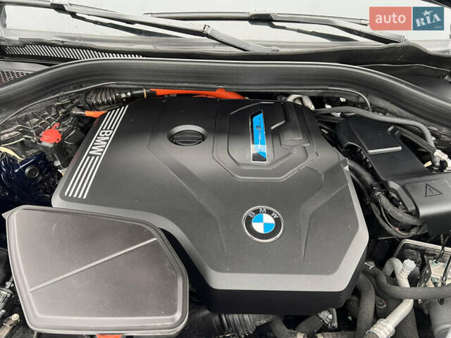 Синій БМВ Х3, об'ємом двигуна 2 л та пробігом 24 тис. км за 52000 $, фото 93 на Automoto.ua