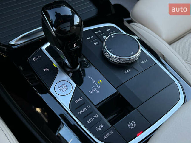 Синій БМВ Х3, об'ємом двигуна 3 л та пробігом 20 тис. км за 52700 $, фото 17 на Automoto.ua