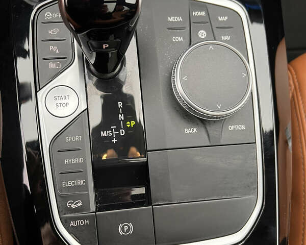 Синій БМВ Х3, об'ємом двигуна 2 л та пробігом 24 тис. км за 52000 $, фото 55 на Automoto.ua