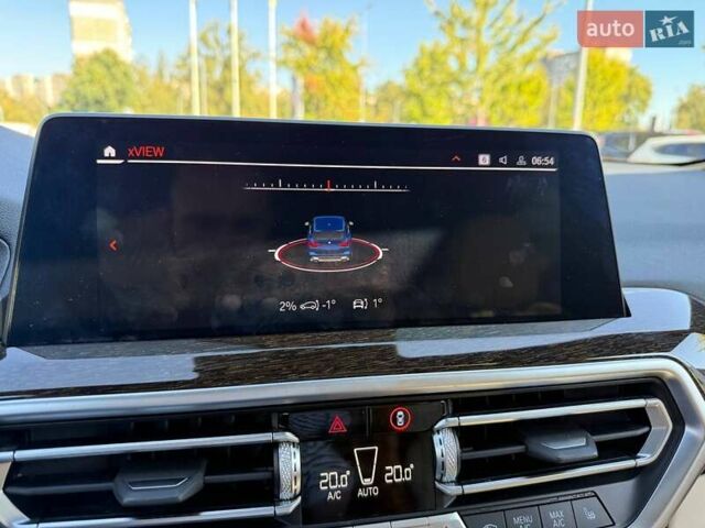 Синій БМВ Х3, об'ємом двигуна 2 л та пробігом 10 тис. км за 39500 $, фото 38 на Automoto.ua