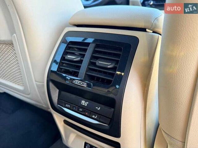 Синій БМВ Х3, об'ємом двигуна 2 л та пробігом 10 тис. км за 39500 $, фото 52 на Automoto.ua