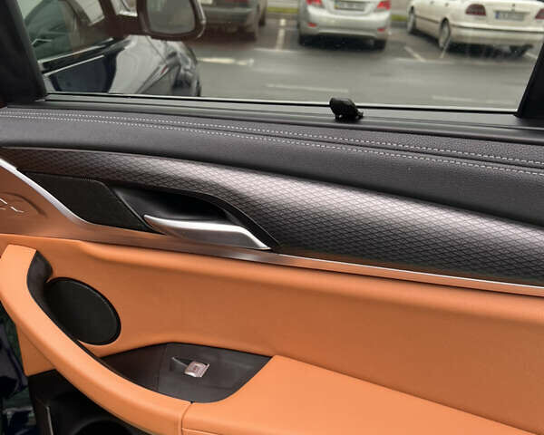 Синій БМВ Х3, об'ємом двигуна 2 л та пробігом 24 тис. км за 52000 $, фото 75 на Automoto.ua