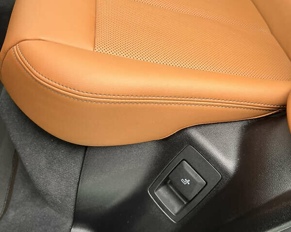 Синій БМВ Х3, об'ємом двигуна 2 л та пробігом 24 тис. км за 52000 $, фото 63 на Automoto.ua