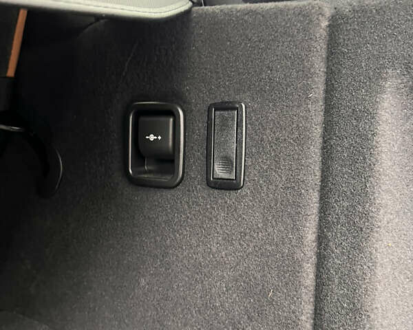 Синій БМВ Х3, об'ємом двигуна 2 л та пробігом 24 тис. км за 52000 $, фото 73 на Automoto.ua