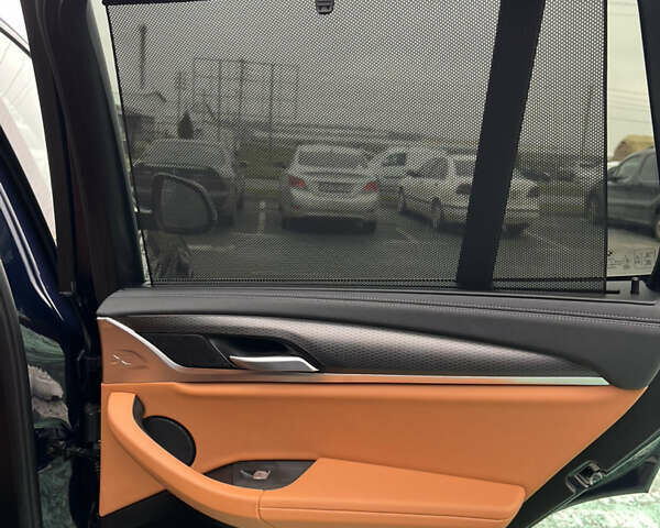 Синій БМВ Х3, об'ємом двигуна 2 л та пробігом 24 тис. км за 52000 $, фото 76 на Automoto.ua