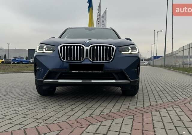 Синий БМВ Х3, объемом двигателя 2 л и пробегом 48 тыс. км за 38900 $, фото 3 на Automoto.ua