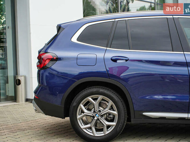 Синій БМВ Х3, об'ємом двигуна 2 л та пробігом 4 тис. км за 42999 $, фото 5 на Automoto.ua
