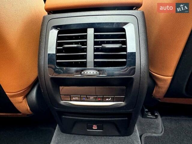 Синий БМВ Х3, объемом двигателя 2 л и пробегом 5 тыс. км за 53900 $, фото 25 на Automoto.ua