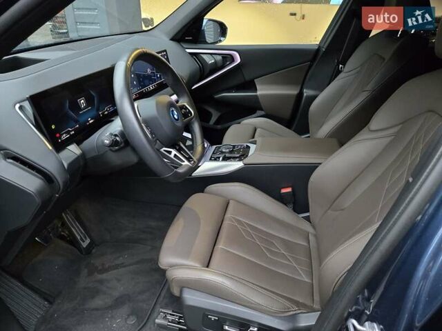 Синий БМВ Х3, объемом двигателя 2 л и пробегом 9 тыс. км за 99614 $, фото 7 на Automoto.ua