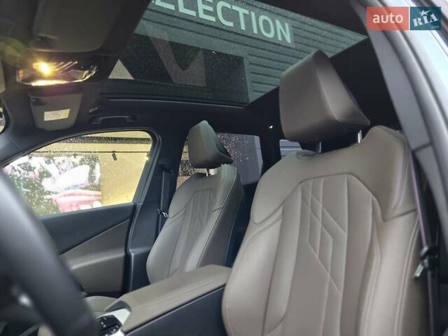 Синий БМВ Х3, объемом двигателя 2 л и пробегом 9 тыс. км за 99614 $, фото 11 на Automoto.ua