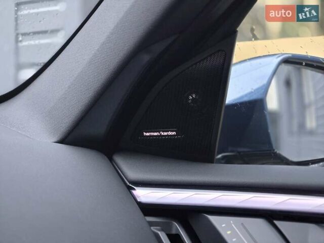 Синий БМВ Х3, объемом двигателя 2 л и пробегом 9 тыс. км за 99614 $, фото 14 на Automoto.ua