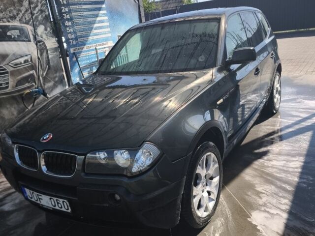 Зеленый БМВ Х3, объемом двигателя 3 л и пробегом 426 тыс. км за 6000 $, фото 4 на Automoto.ua